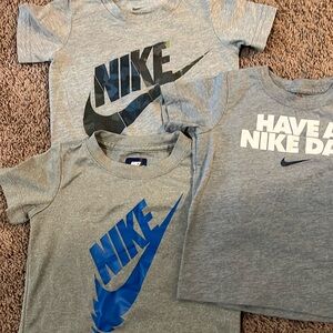 Boys Nike shirts—3 pack